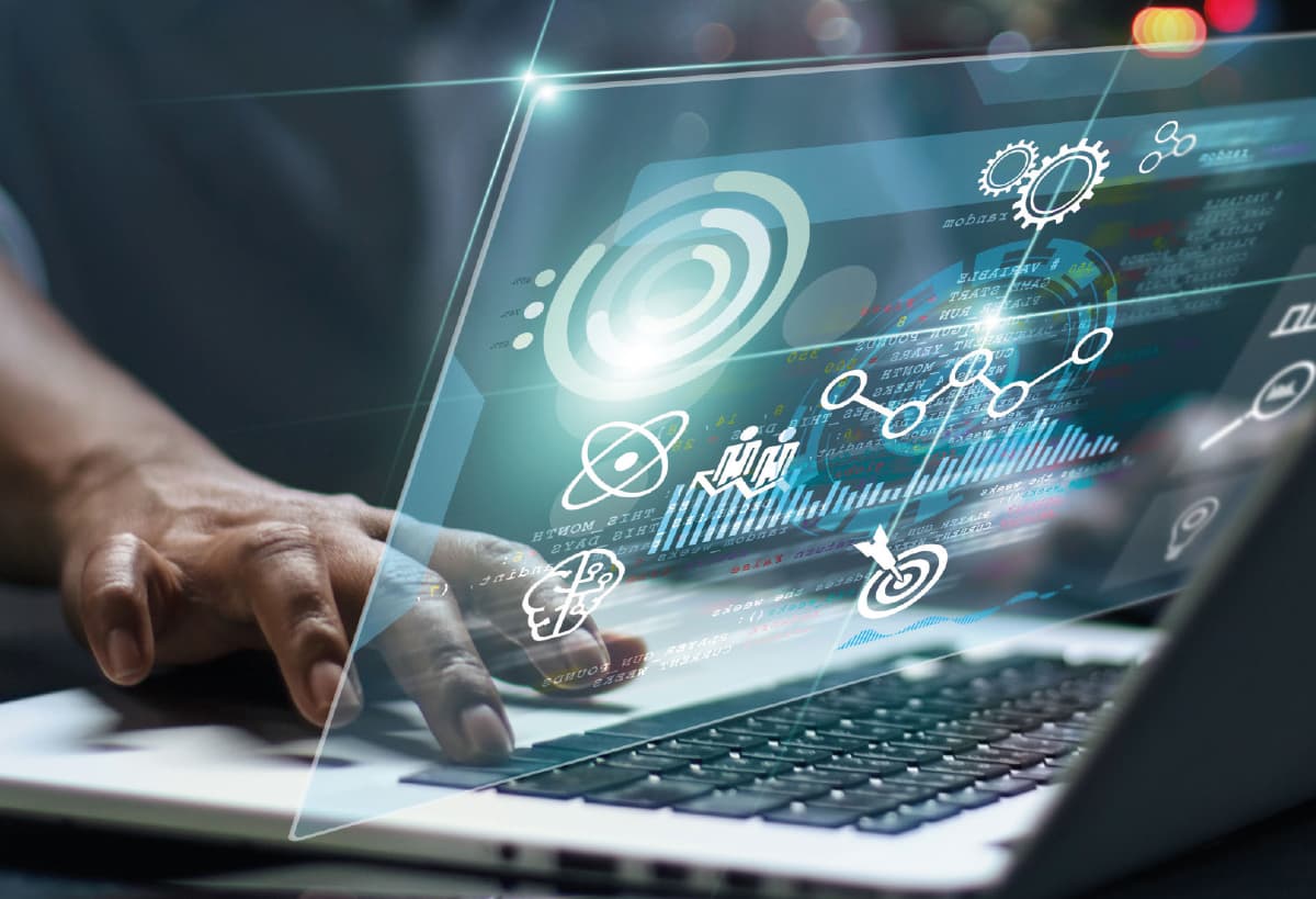 fintech computer cloud image